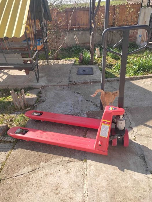 Ръчна Палетна количка