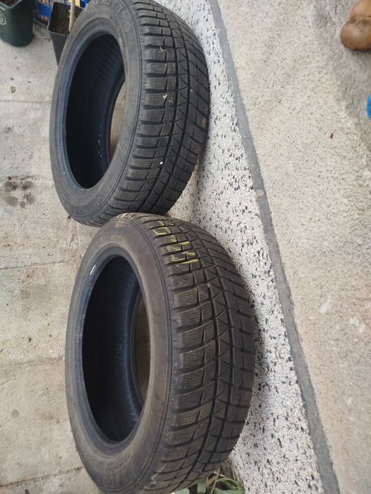 Зимни гуми 195 55 16 на около 5000 км