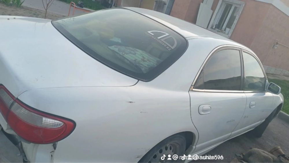 продается Mazda Millenia