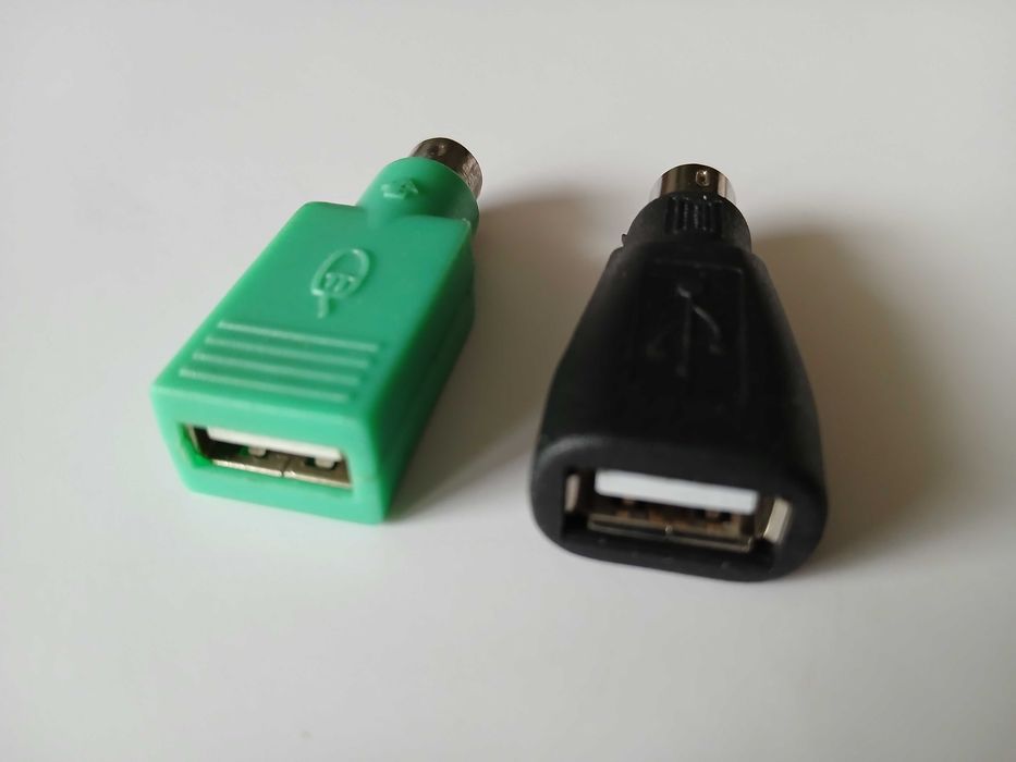 Продавам нов неупотребяван USB => PS/2  преходник