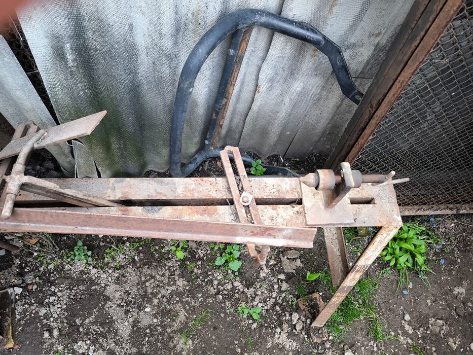 Станина деревообрабатывающего станка