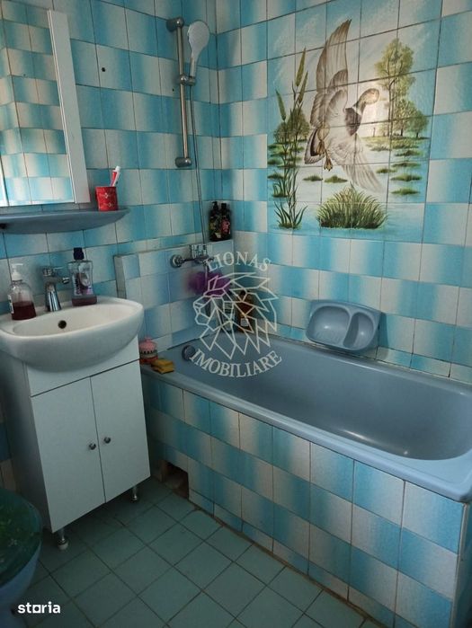 Apartament la casa 3 camere 82 mp- etajul 2- 2 balcoane -Valea Ghinzii