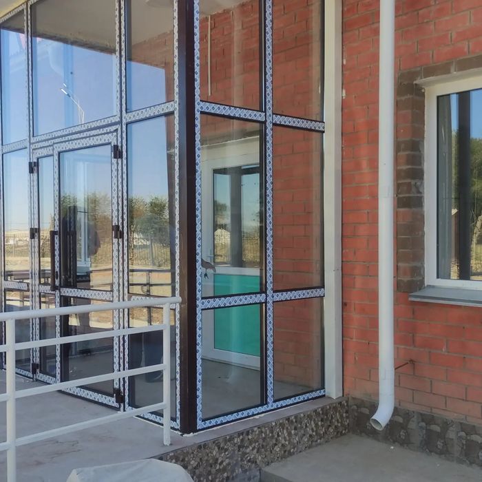 Пластиковые и алюминиевые окна