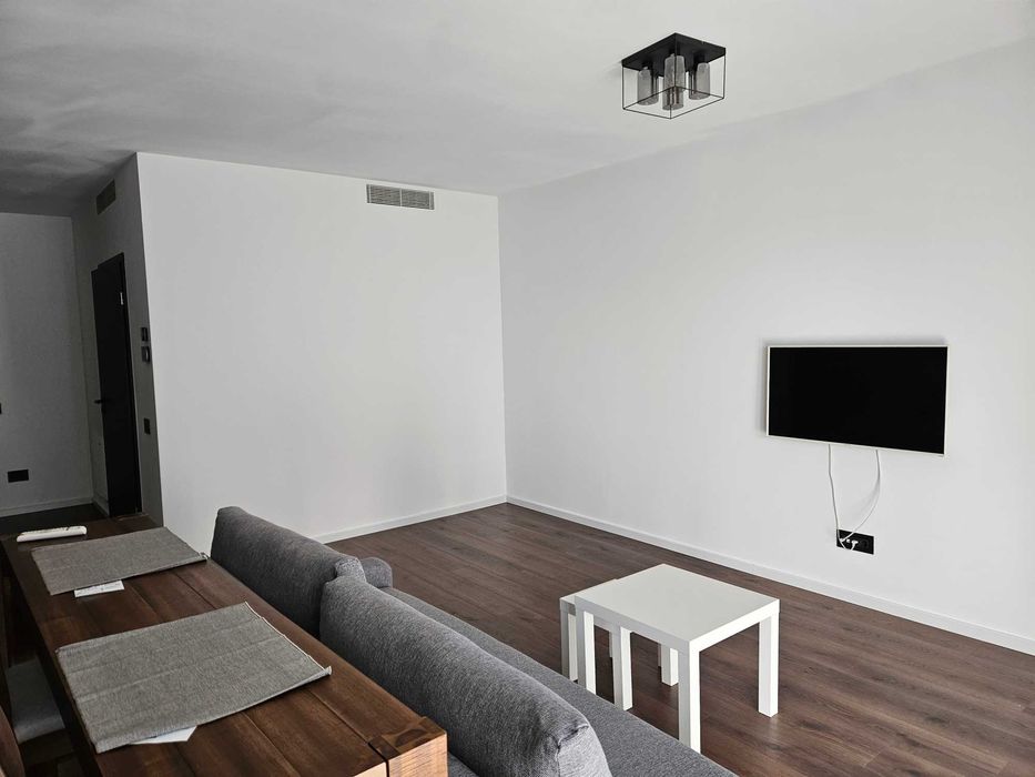 Apartament o camera