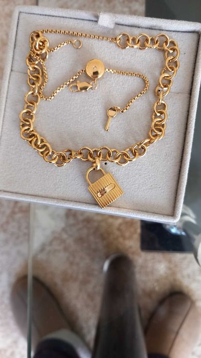 Колие на  Michael Kors