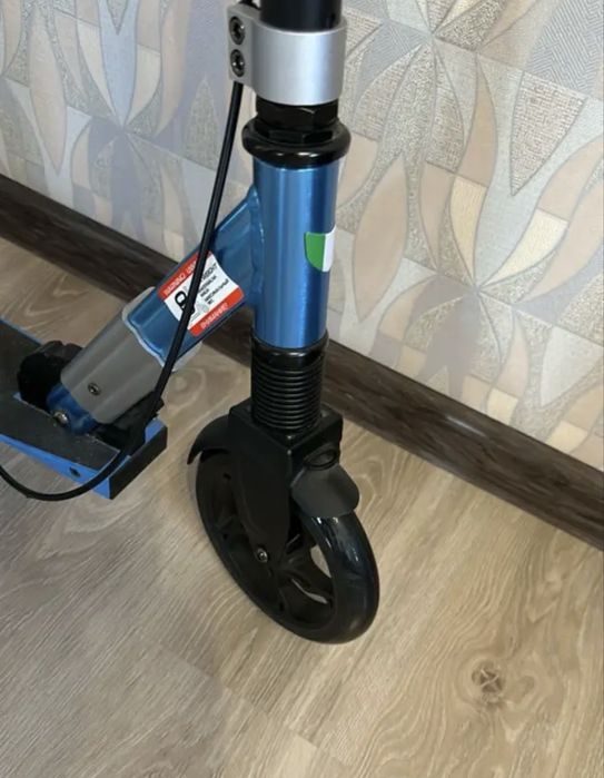 Продам самокат срочно