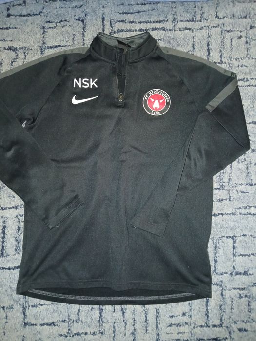 Оригинални Спортни горнища