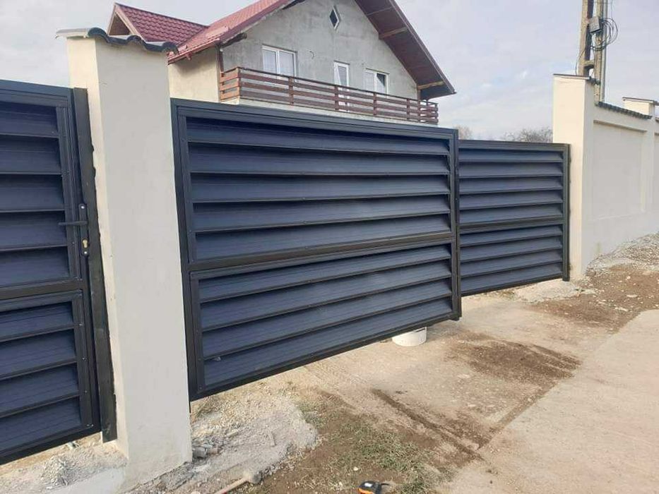 Garduri si porti din panouri stil jaluzele si alte modele disponibile