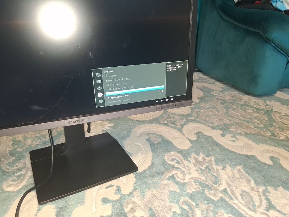 Vand Monitor Samsung 28", Gaming, 16:9, 3840 x 2160, 1ms, 27W, 2xHDMI, Negru