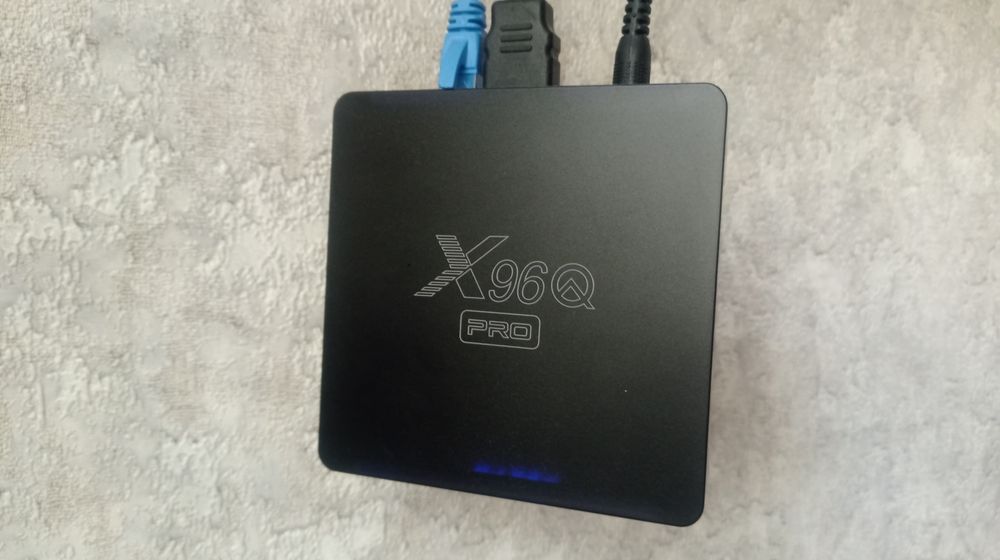 TELEVIZOR..Roison 32 smart sastayani zurr