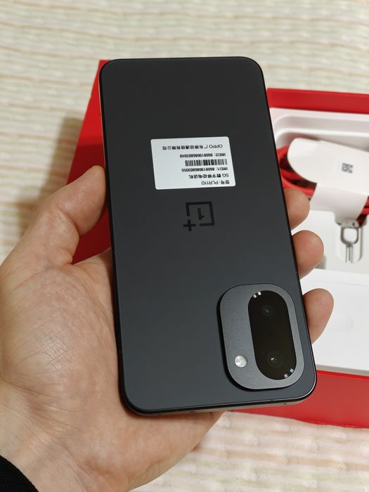 One Plus Ace 6T 256 gb Ram 24 5G