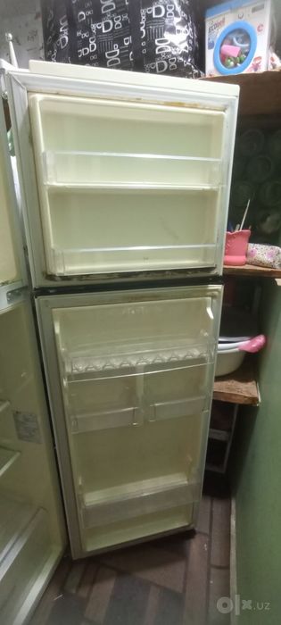 Продается Холодильник LG