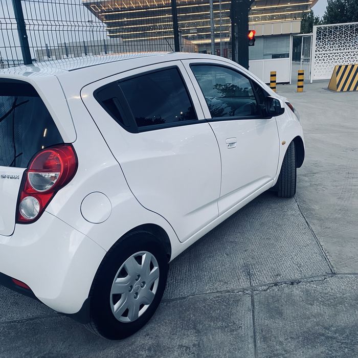 Chevrolet Spark 2019 — 4