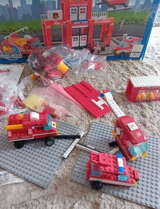 lego city 491 piese sediu de pompieri masina interventii incendiu
