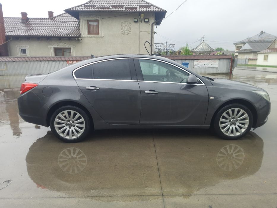 Opel Insignia 2.0, 130 CP