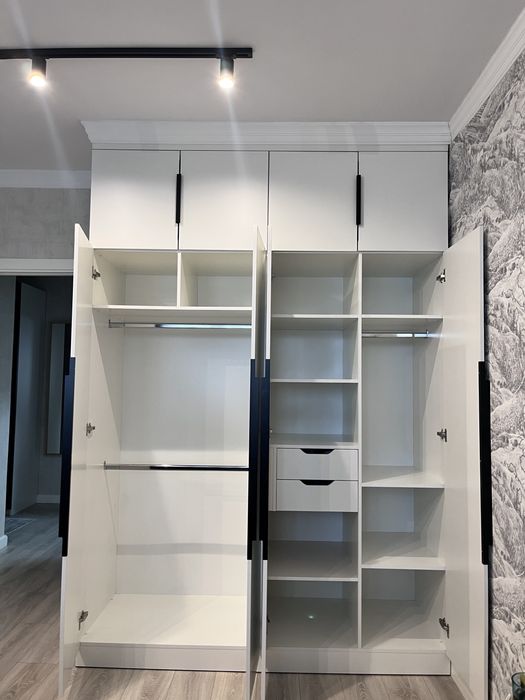 Шкаф для хранения одежды