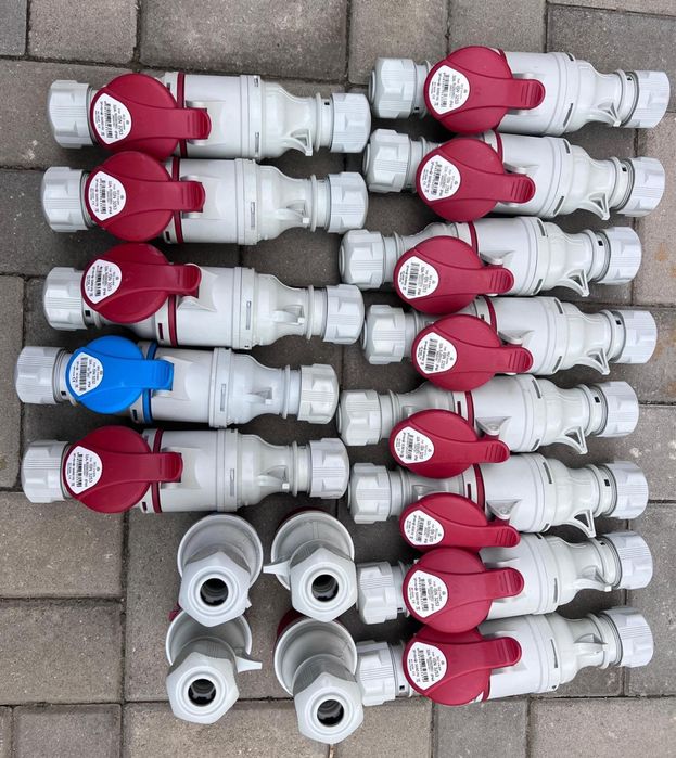 Prize trifazice 32 A ,13 set-uri + 4 buc