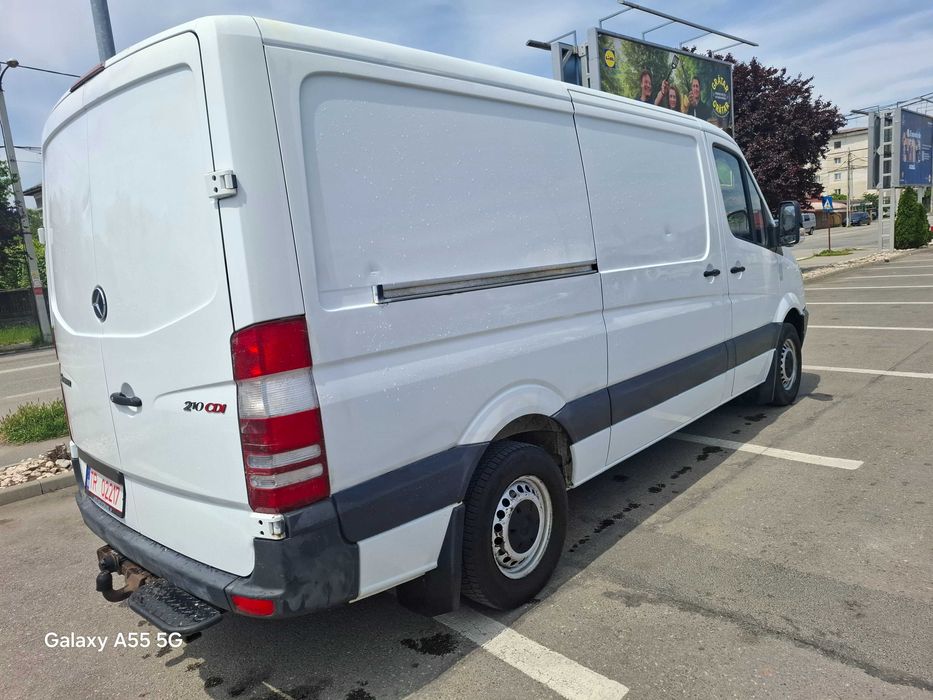 Mercedes Sprinter 210,an 2013,Euro 5,adusa din Austria si inscrisa Ro.