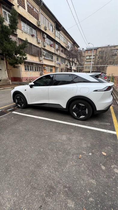 ТЎЛИҚ ЭЛЕКТР!!! Changan Deepal S07. СОТИЛАДИ. ЗАПАС ХОД:530км. Оқ ранг