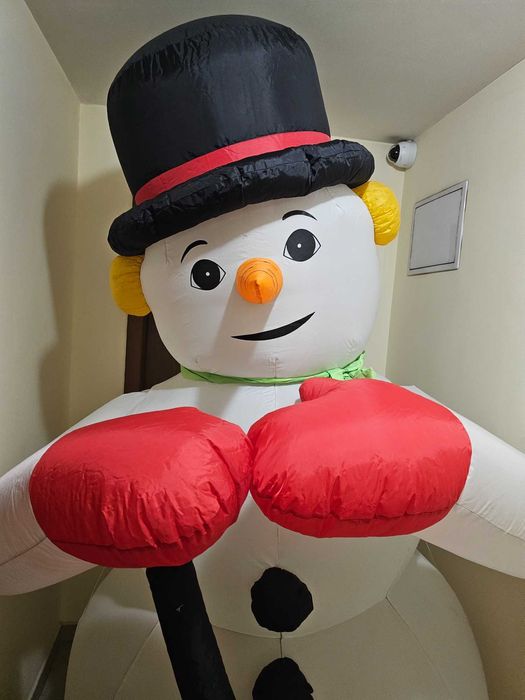 Надуваем снежен човек 240см за Външна коледна украса
