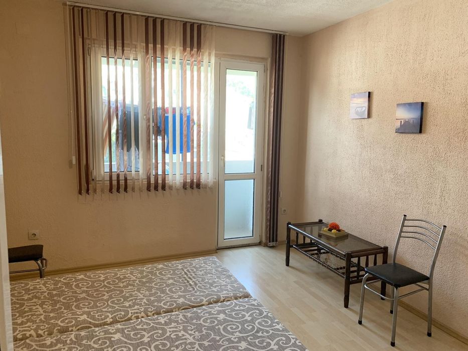 Дава се под наем Двустаен апартамент в Варна, Гръцка махала - 55 кв.м за 331.5 € - Снимка #3