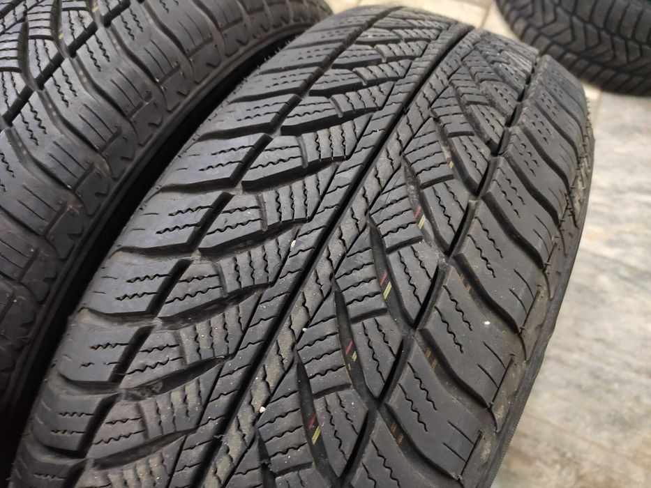 2бр Зимни Гуми 205 60 16 - Goodyear