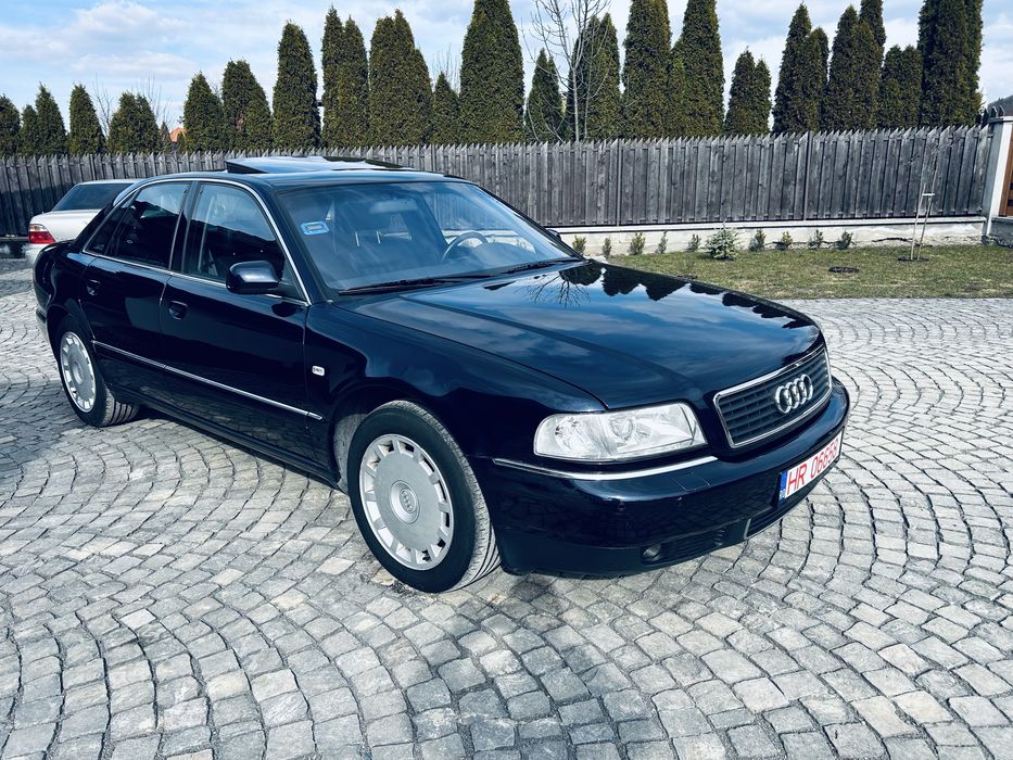 Audi A8 D2, 4.2, V8