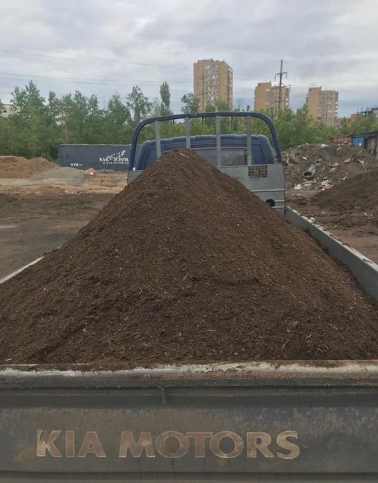 Доставка черназом перегной хорошего качеством