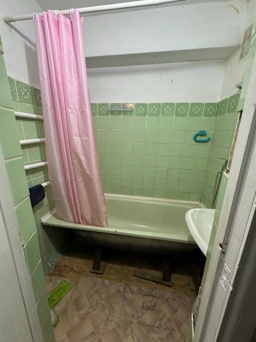 продам квартиру срочно