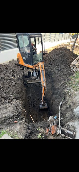Lucrari Miniexcavator