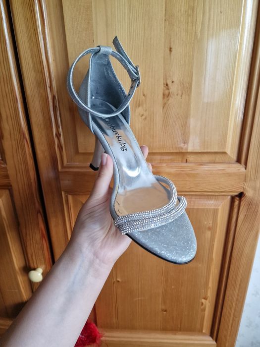 Сребърни обувки на ток, 8 см