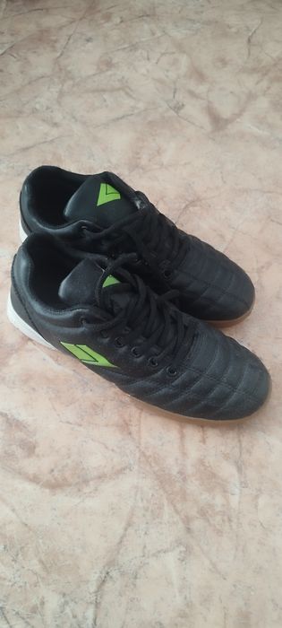 Кросовки на мальчика