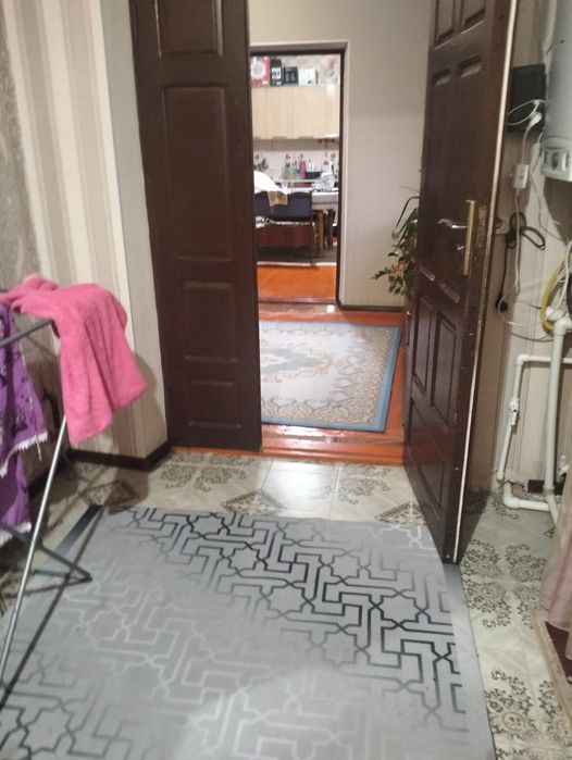 Продается частный дом с участком в 36 соток.