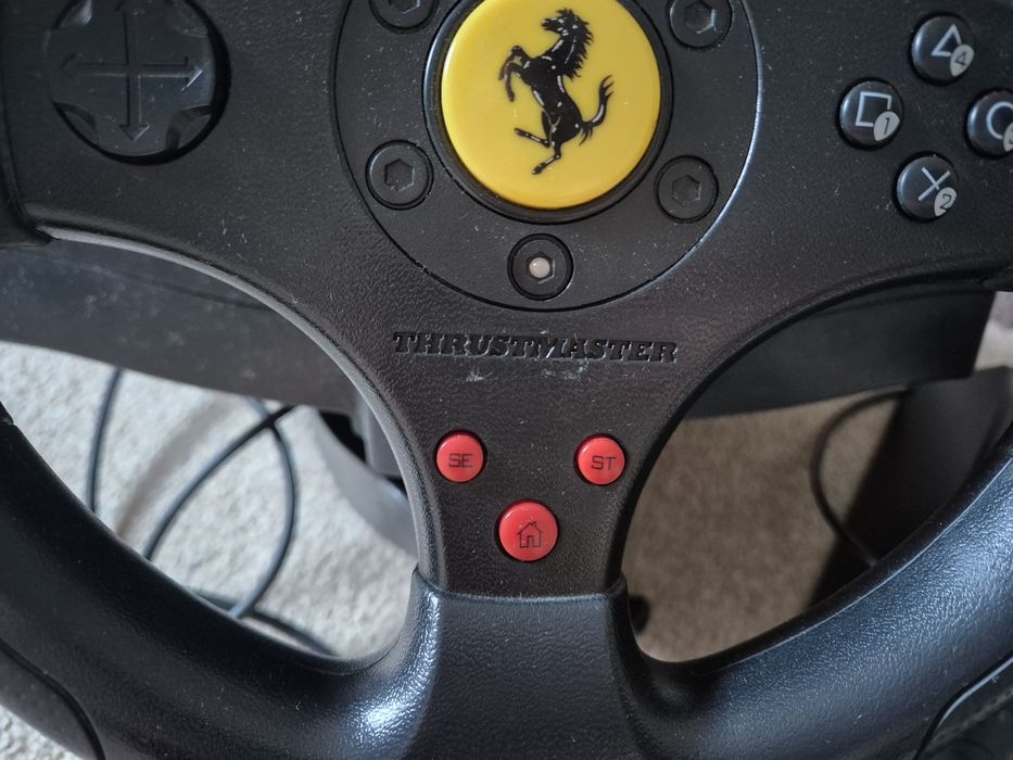 Волан с педали Thrustmaster GT