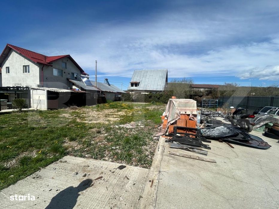 Teren intravilan, 900 mp, zona Viforata