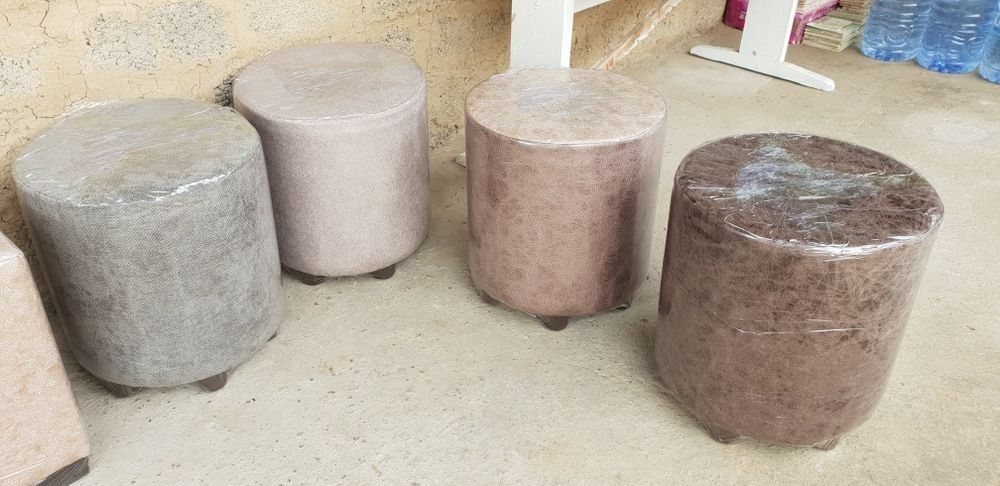 Качественные пуфики.