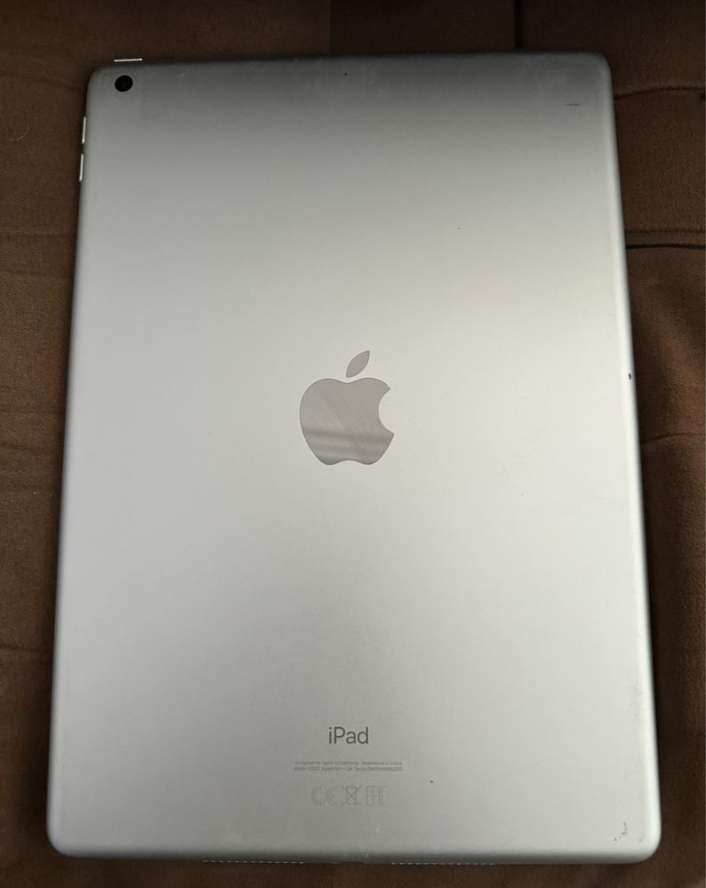 Apple iPad 8 (2020), 10.2