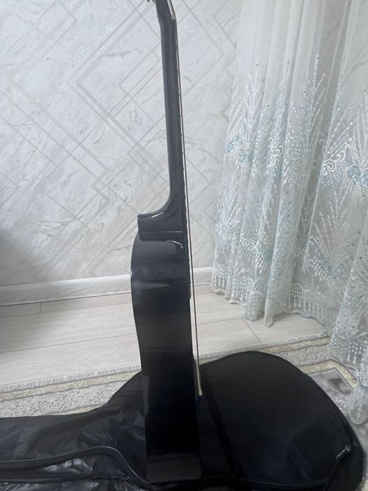 Гитара жағдайы жақсы