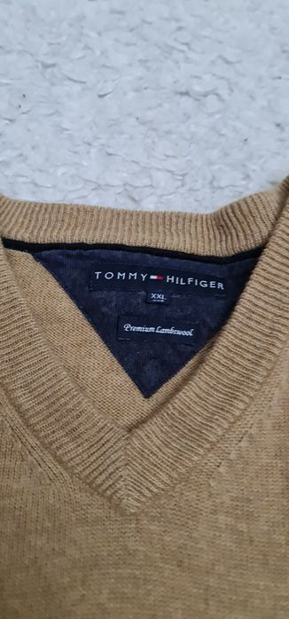 Pulover Tommy Hilfiger 100%lana