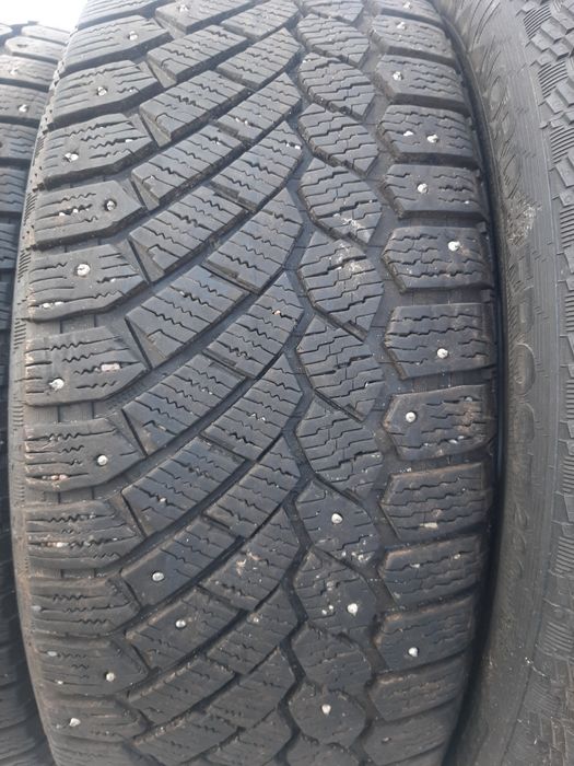 Продам шины 235/55/19