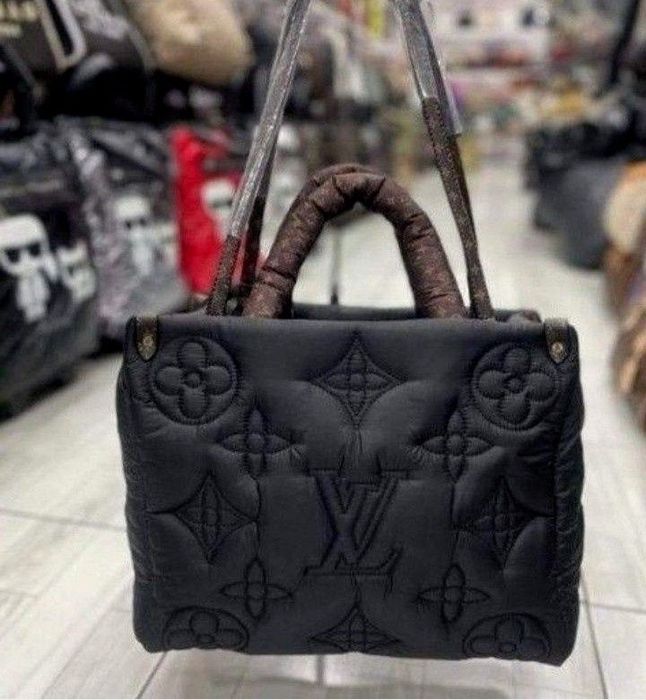 Geanta damă LV,material textil impermeabil, new collection, etichetă, saculet