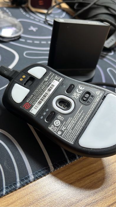 2 мышки zowie ec2-cw, ec2-dw (4khz)