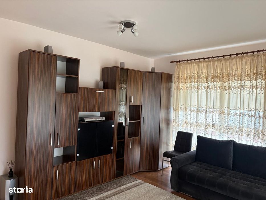 Apartament 2 camere zona Tractorul