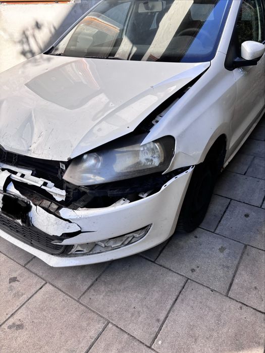 Volkswagen Polo 2013 benzină, 2.048 € — imagine 4