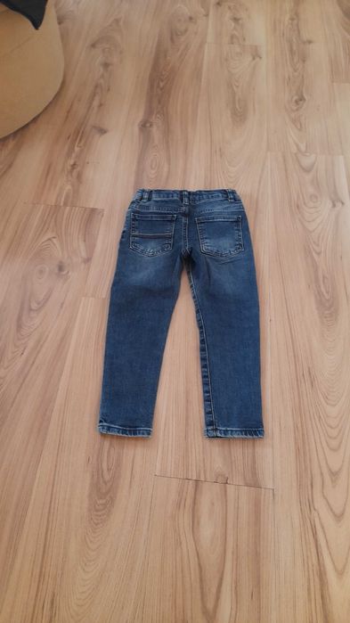 Детски  дънки за момче  3 до 4години