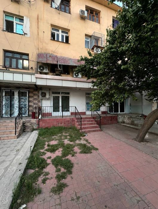 Продаётся нежилое помещение
