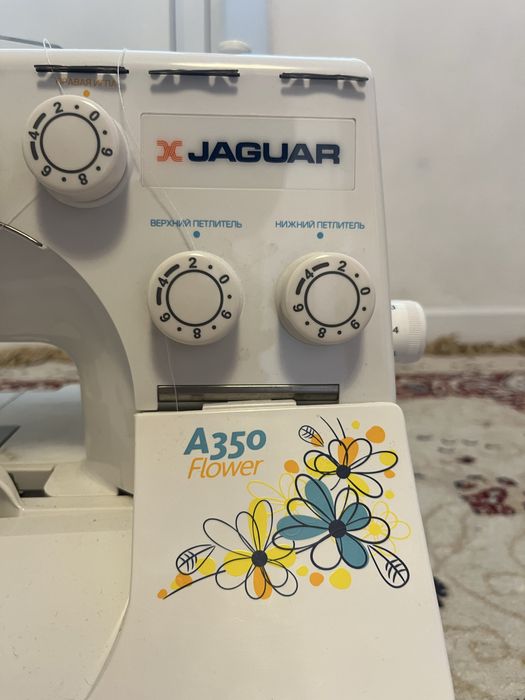 Продам оверлок Jaguar
