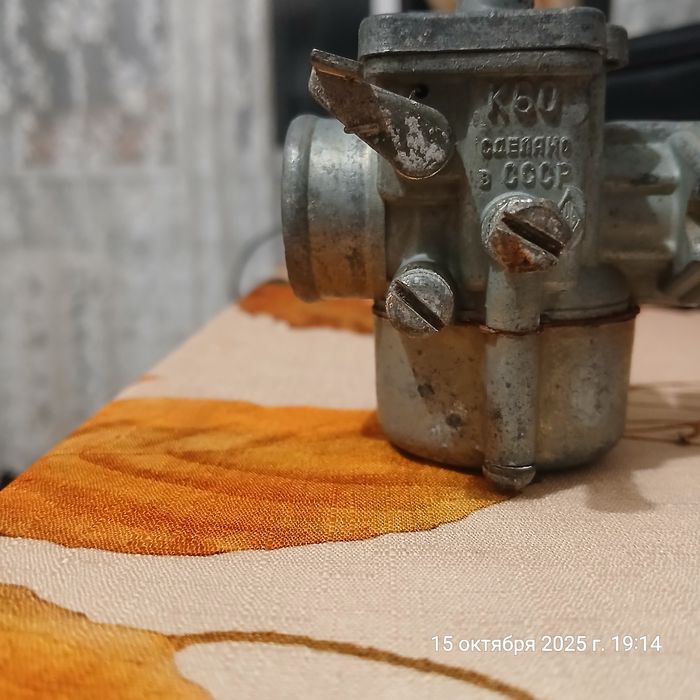 Карбюратор К60 с мопеда Рига