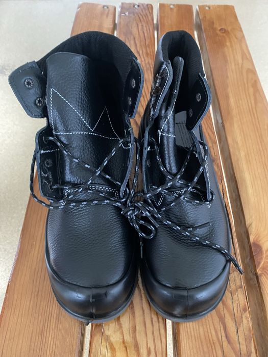Safety shoes - ботинки