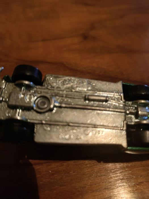 Лот от различни детски колички пластмасови и метални...